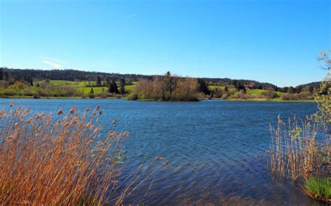 A Faire Le Belv D Re Des Deux Lacs Depuis Labergement Sainte Marie