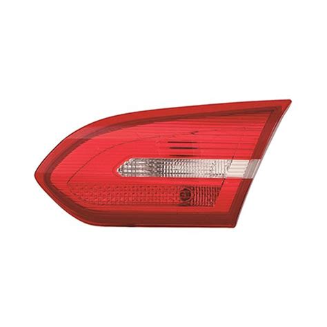 Replace FO2803110C Passenger Side Inner Replacement Tail Light CAPA