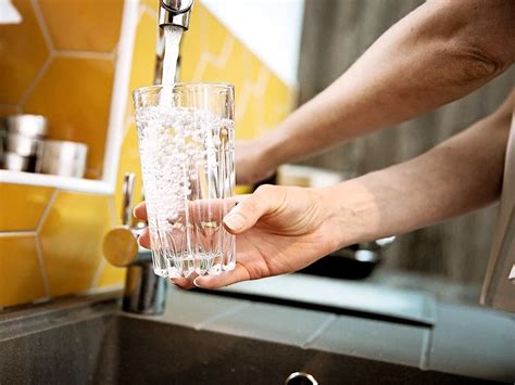 Alerte Rouge Sur L Eau Du Robinet Pollu E Public