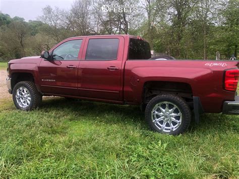 2016 Chevrolet Silverado 1500 With 20x9 12 XD Badlands And 33 12 5R20