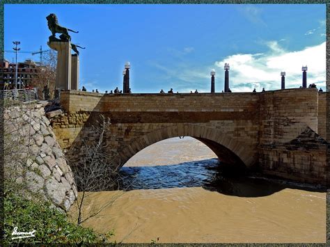 Foto Ebro Entre Puentes Zaragoza Arag N Espa A