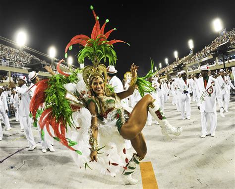 Samba Dancers