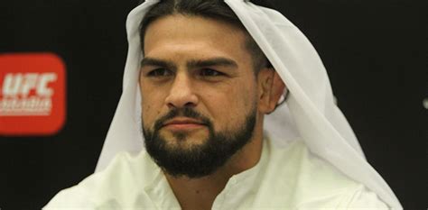 Kelvin Gastelum out of UFC 273, releases statement - MMAWeekly.com ...