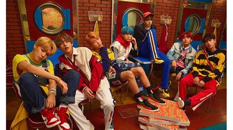 5 Fakta Menarik Album Terbaru BTS Love Yourself Answer Duduki