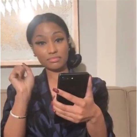 Pin By Aliyah On Mood Reaction Face Current Mood Meme Nicki Minaj Barbie