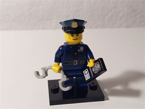 Lego Minifigures Policjant Warszawa Kup Teraz Na Allegro Lokalnie