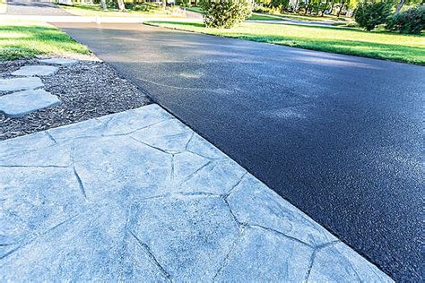 How Should A Brand New Asphalt Driveway Appear Premier Asphalt