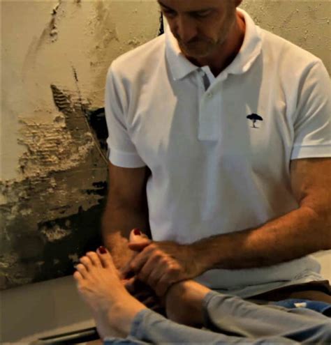 Soulager Les Neuropathies Aux Pieds Avec Des Massages à Vence Blue