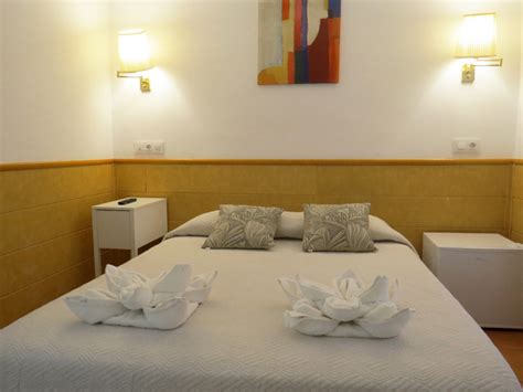 Barcelona City Rooms - bcncityhotels.com