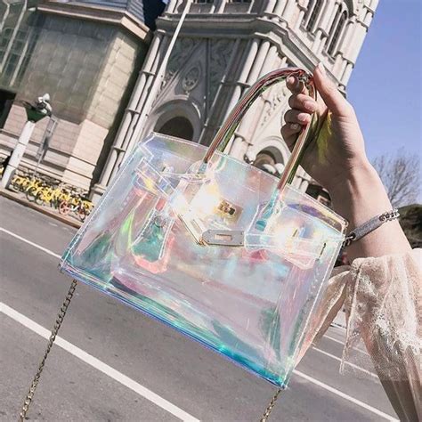 13 Bolsos Transparentes Perfectos Para Esta Temporada De Lluvia