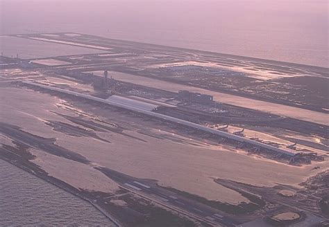 This sinking airport of Japan could be underwater in a few years