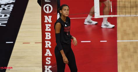 Report Nebraska Volleyball Star Harper Murray Cited For Dui Early