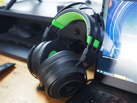 Razer Nari Ultimate Xbox headset review: Wirelessness meets haptics ...