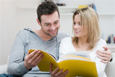 10 Best Relationship Books Every Couple Should Read Together