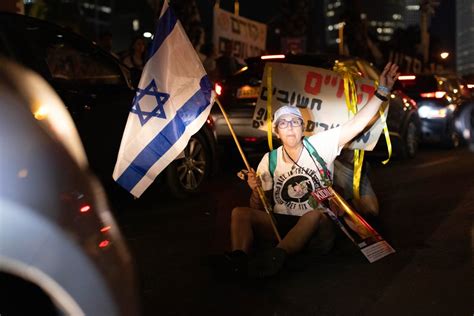 Hundreds Rally In Israels Tel Aviv To Demand Release Of Hostages Israel Palestine Conflict