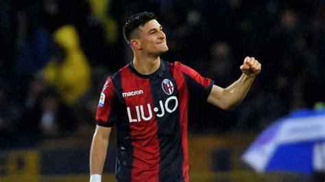 Juventus sell Orsolini to Bologna for €15m