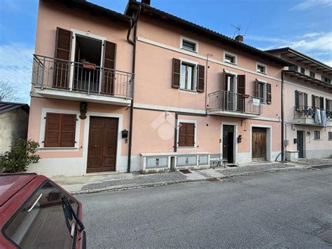 Casa Semindipendente In Vendita A Gualdo Tadino San Pellegrino