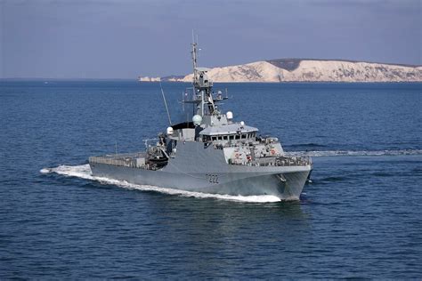 Hms Forth Début Des Essais Et Possible Affectation Aux Malouines