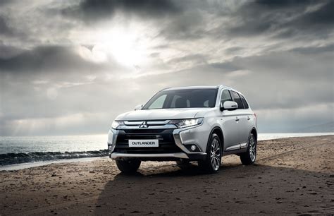 Mitsubishi Outlander Wallpapers 4k Hd Mitsubishi Outlander Backgrounds On Wallpaperbat