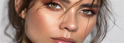 Comment maquiller votre peau bronzée