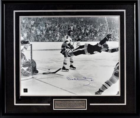 Bobby Orr Autographed Framed Boston Bruins “The Flying Goal” 16×20 ...