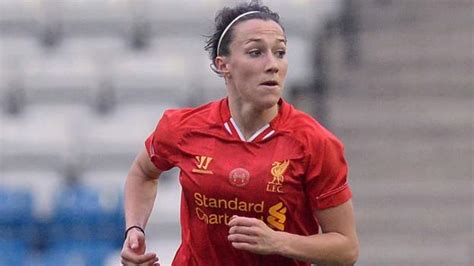 Lucy Bronze Liverpool Ladies Defender Joins Man City Women Bbc Sport