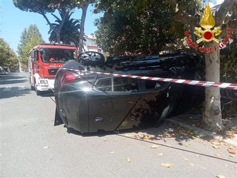 Capodanno A Roma Morti Per Incidenti Stradali Radio Colonna