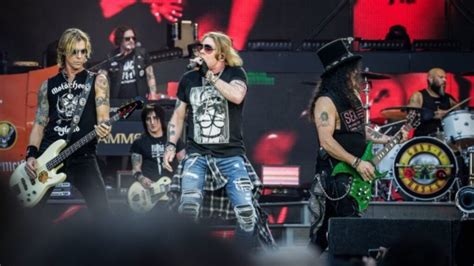 Who Is The Richest Guns N Roses Member Axl Rose Slash Duff Mckagan Dizzy Reed Net Worth In 2023