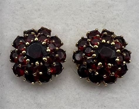 No Reserve Price Kt Yellow Gold Earrings Garnets Catawiki