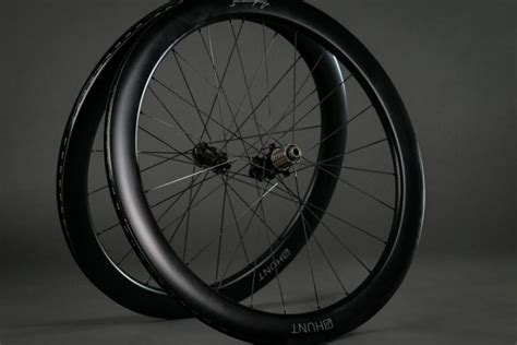 Hunt Aerodynamicist Carbon Disc Wheelset Road Cc