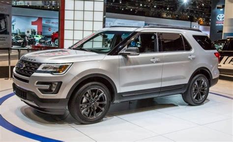 New Sport Appearance Package Unveiled For The 2017 Ford Explorer