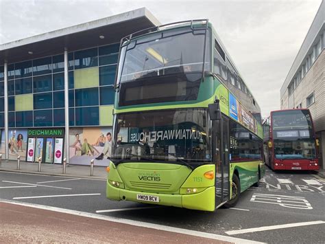 Southern Vectis HW09BCV Seen Here Departing From Newport B Flickr