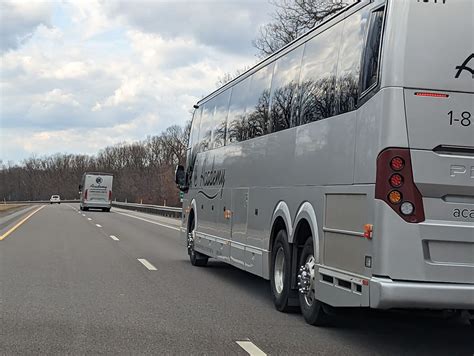 Atlanta GA Nine Injured In Bus SUV Crash On I 20 Windsor St