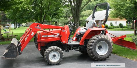 Massey Ferguson Tractor Mf 1429 & Attachments Mower 4wd Diesel 448 Hours