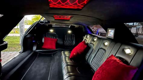 This Custom Limo Mimics Bugatti Veyron A Little Too Well Grr