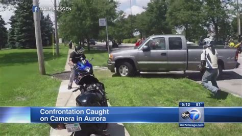 Aurora Confrontation Caught On Camera Abc7 Chicago