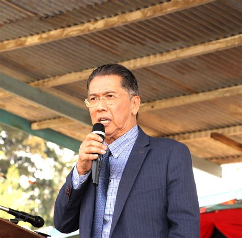 GOVERNOR SIMON SIA REAFFIRMS SUPPORT FOR EASTERN HIGHLANDS STUDENTS AT UPNG