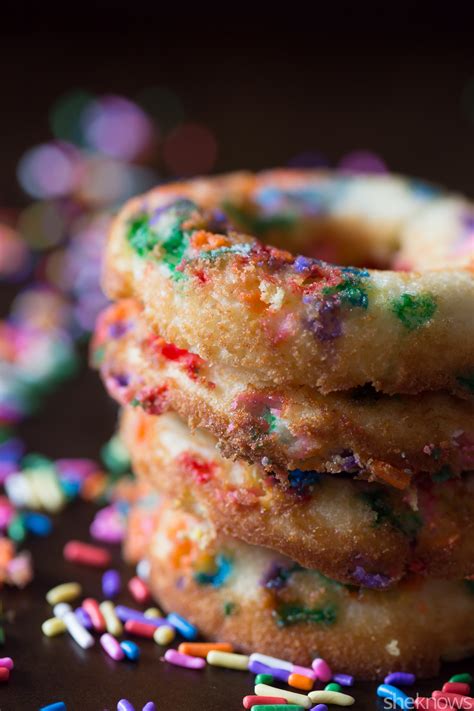 Easy Funfetti Baked Doughnuts In Just 30 Minutes