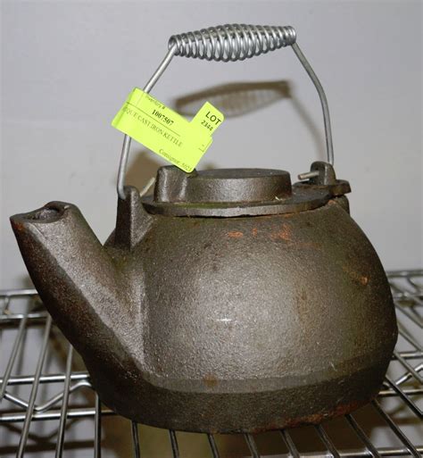 ANTIQUE CAST IRON KETTLE