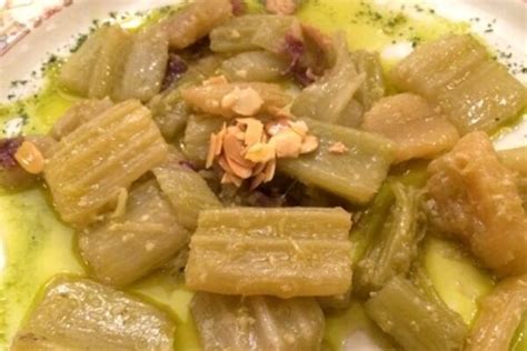 Receta De Cardo Con Almendras Comidas Con Verduras Recetas De