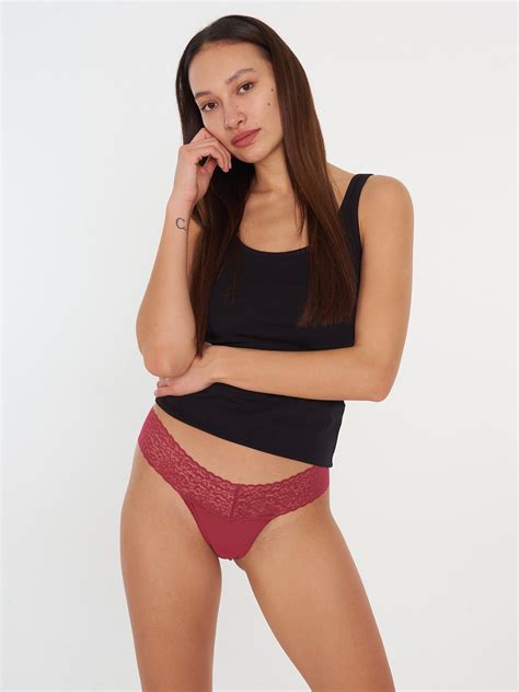 Pack Lace Thongs Gate