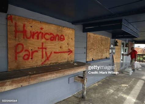 Hurricane Party Photos and Premium High Res Pictures - Getty Images