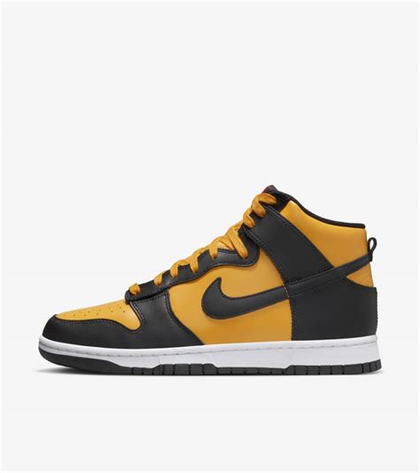 Dunk 高筒鞋 University Gold And Black Dd1399 700 發售日期 Nike Snkrs