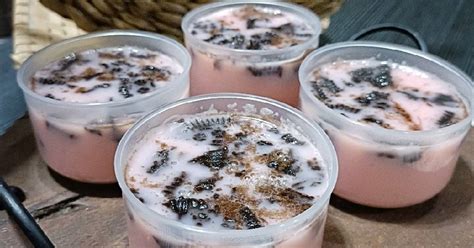 Resep Puding Susu Strawberry Oreo Oleh Teh Yanithea Cookpad