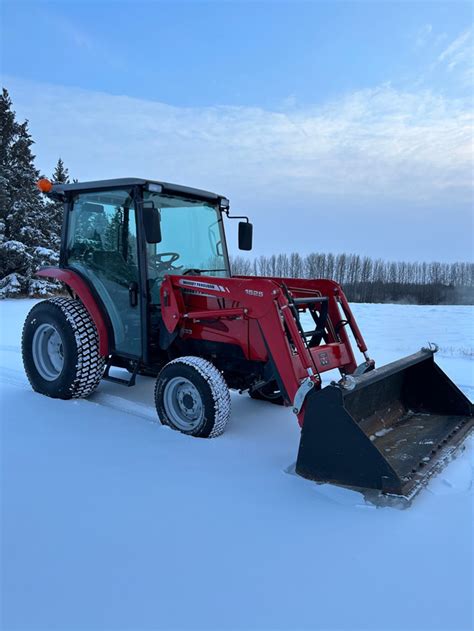 Massey Ferguson 1533 4wd Cab Tractor Farming Equipment St Albert Kijiji