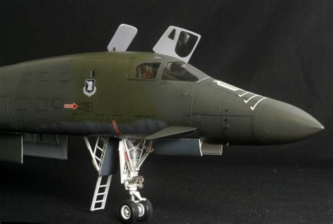 1/48 Revell Rockwell B-1B Lancer photo gallery