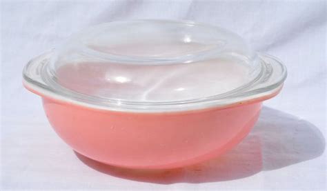 Vintage Pyrex Pink Flamingo Casserole Quart S Retro Etsy