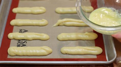 Easy Eclairs 12 Steps With Pictures Instructables