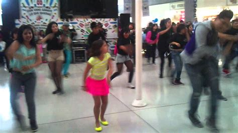 Reiv Dance Studio Rds Flash Mob Plaza Las Americas Youtube