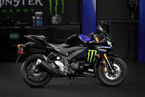 Yamaha Yzf R Pasaran As Dapat Warna Baru Yamaha Yzf R